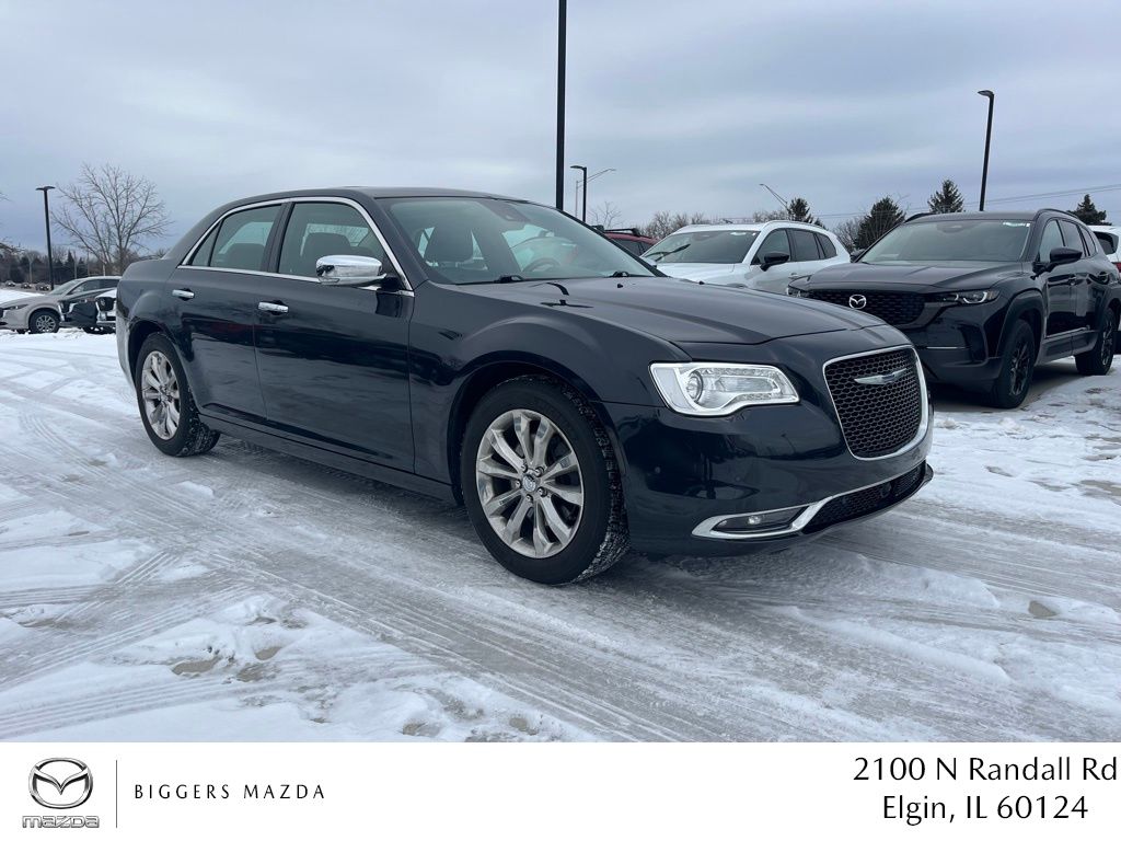2015 Chrysler 300 C's photo