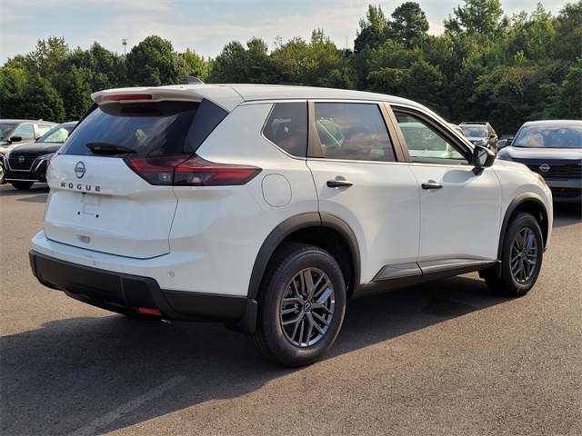 2026 Nissan Rogue S photo 2