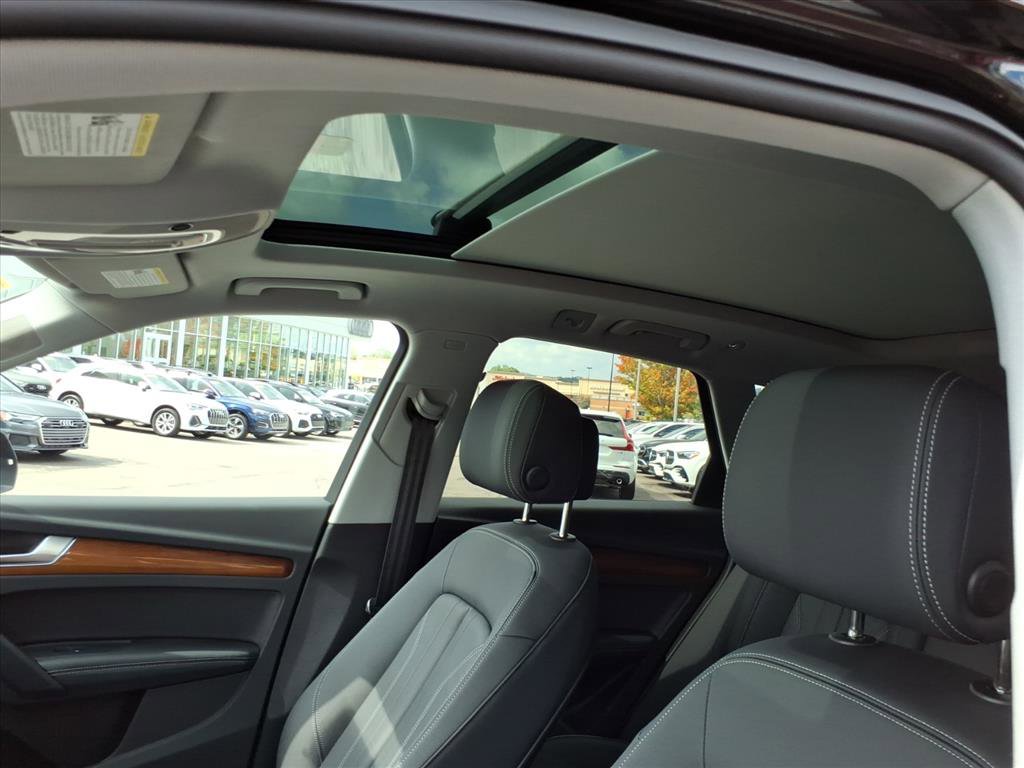 2023 Audi Q5 S line Premium Plus photo 10