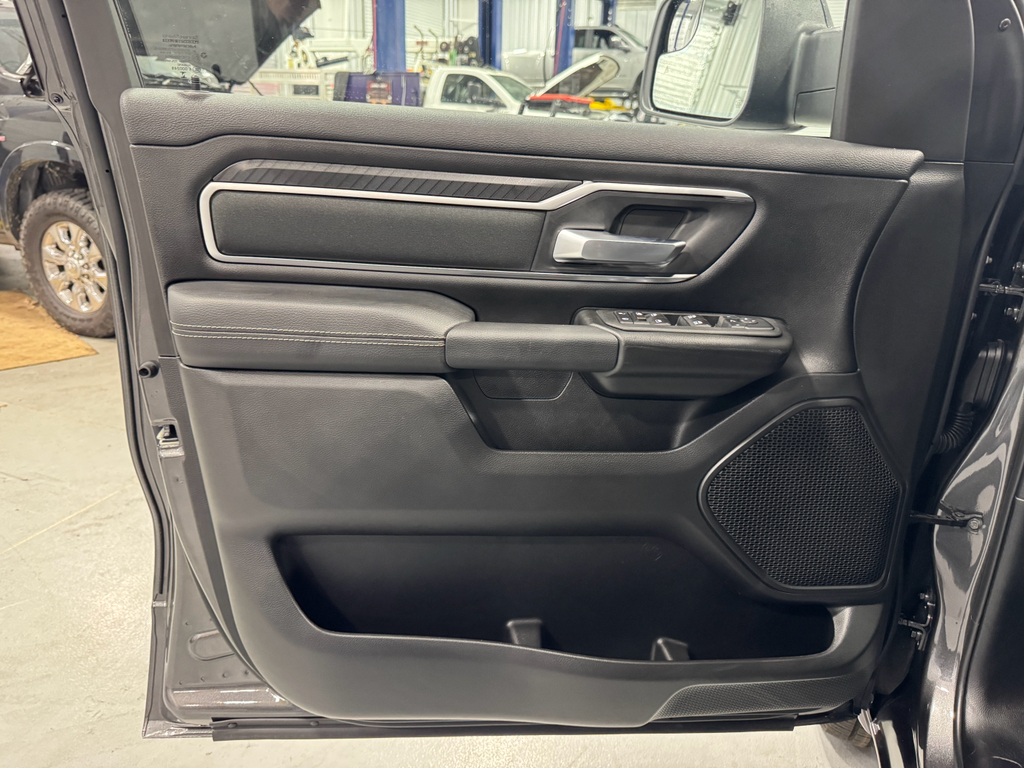 2025 Ram 1500 Big Horn photo 20