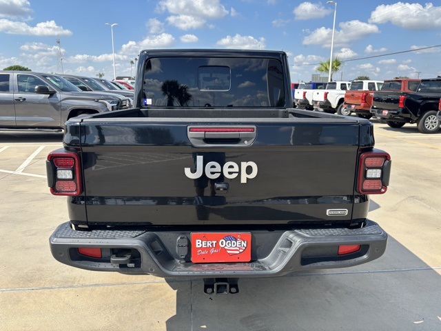 2020 Jeep Gladiator Overland photo 4