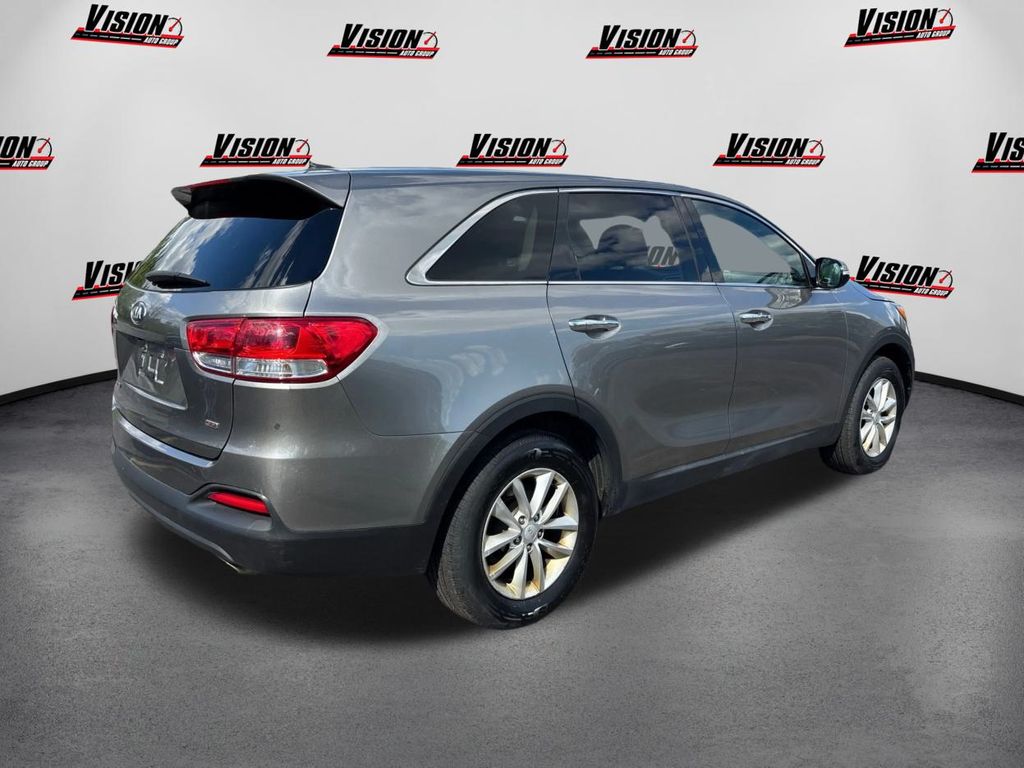 2018 Kia Sorento L photo 5
