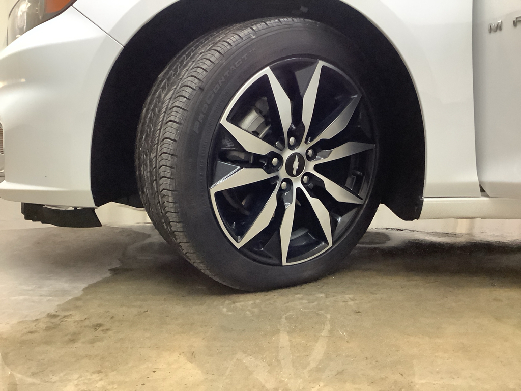 2018 Chevrolet Malibu 1LT photo 24