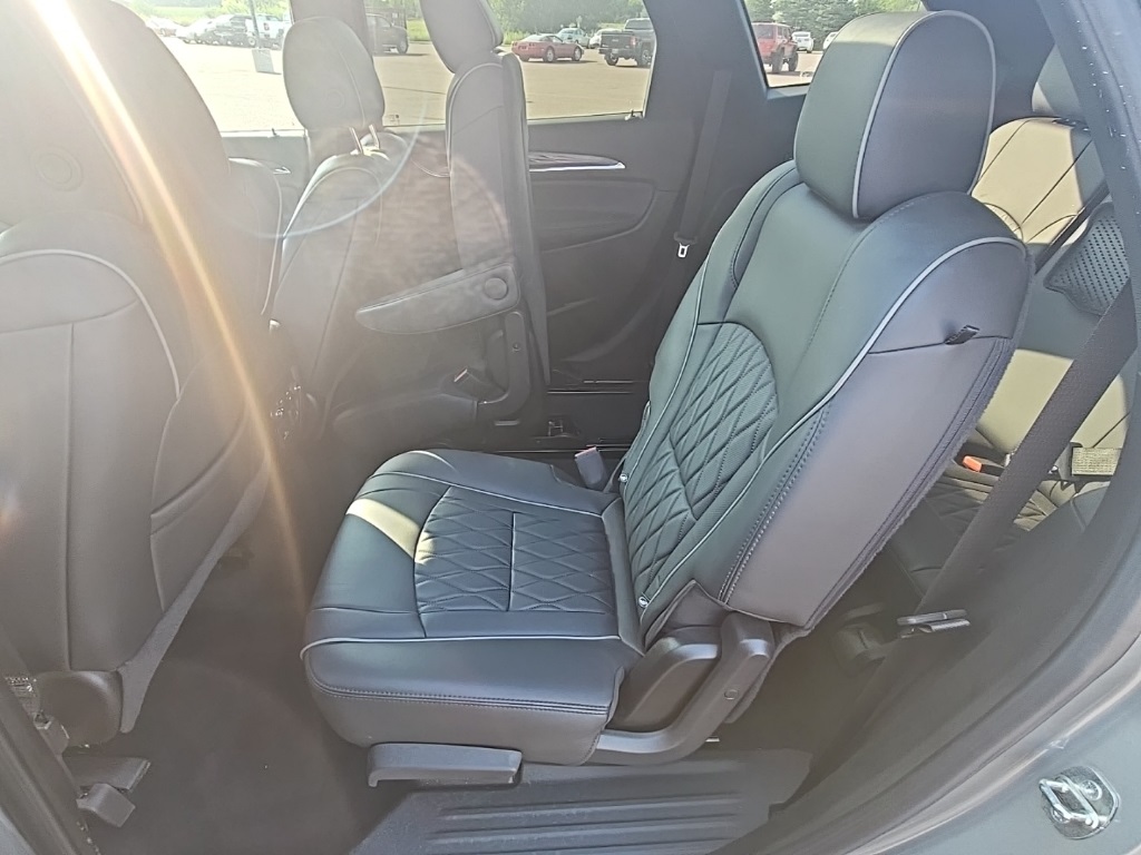 2023 Buick Enclave Avenir photo 14