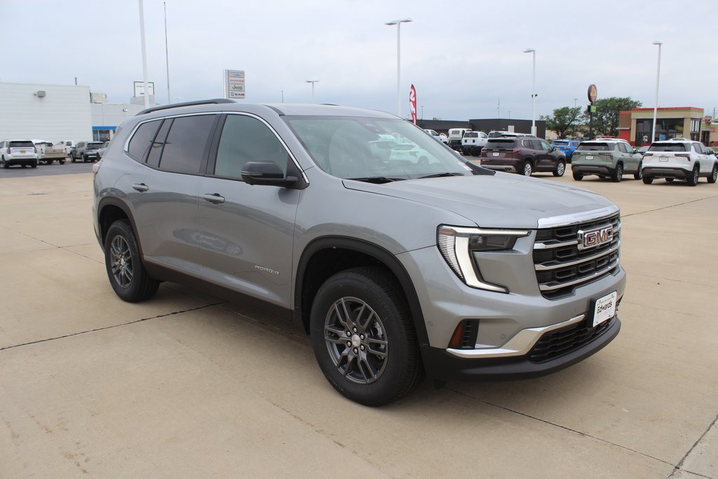 2025 GMC Acadia Elevation's photo