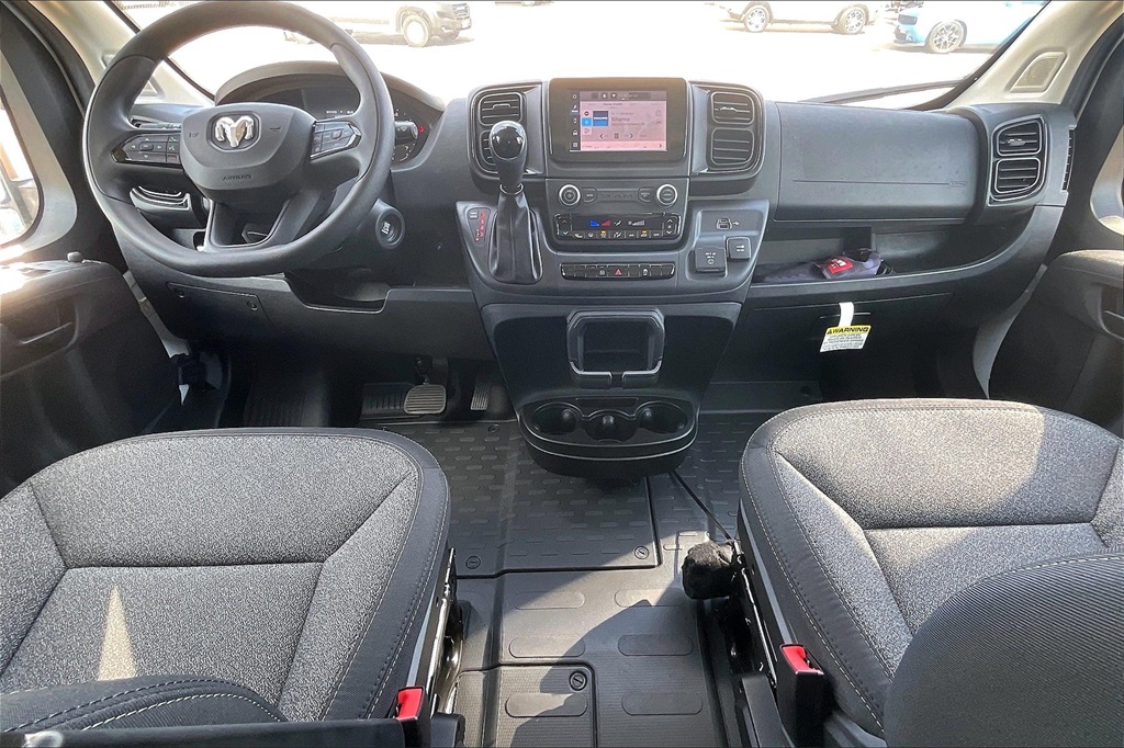 2024 Ram ProMaster 2500 Base photo 2