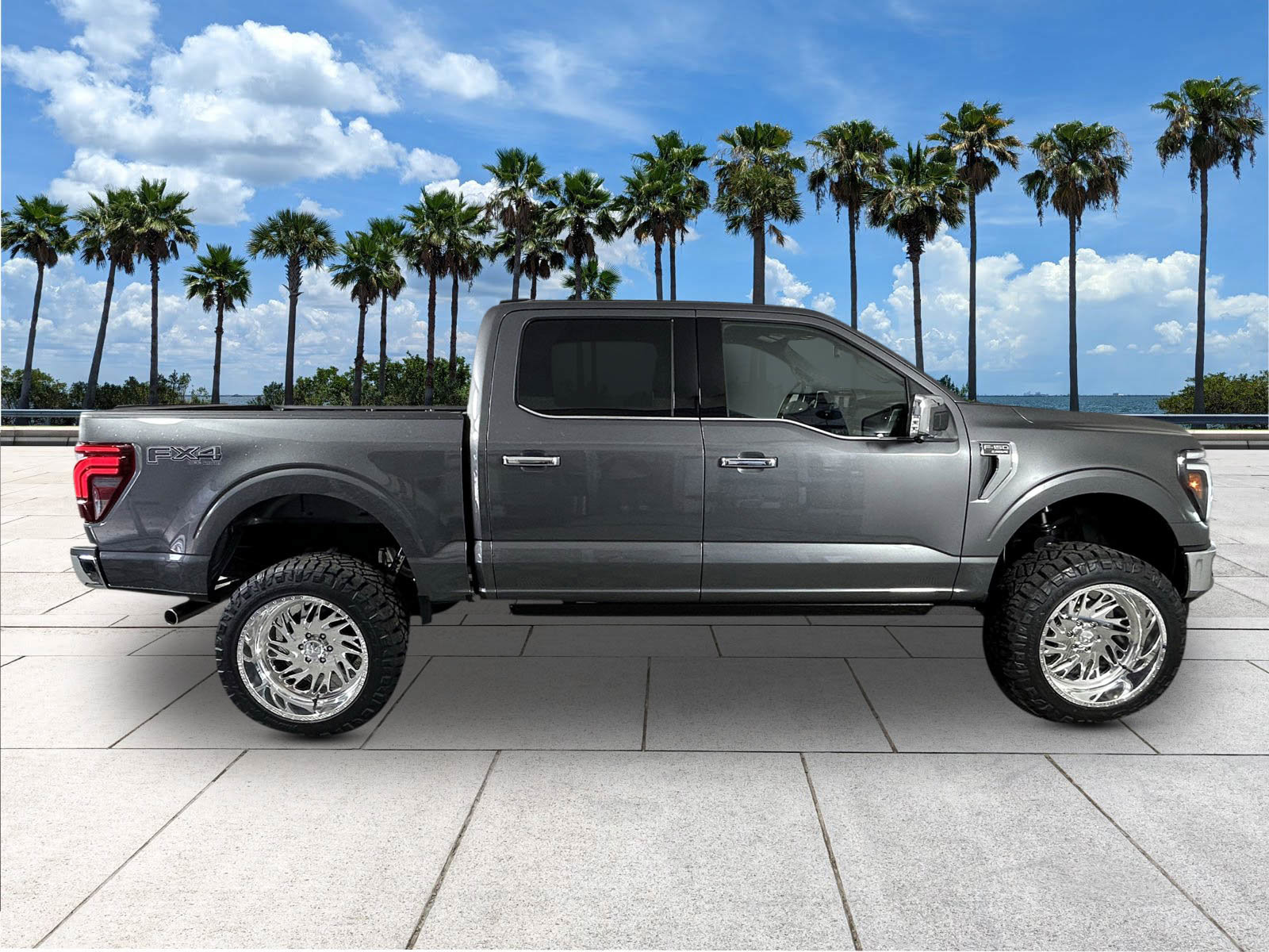 2025 Ford F-150 Lariat photo 8