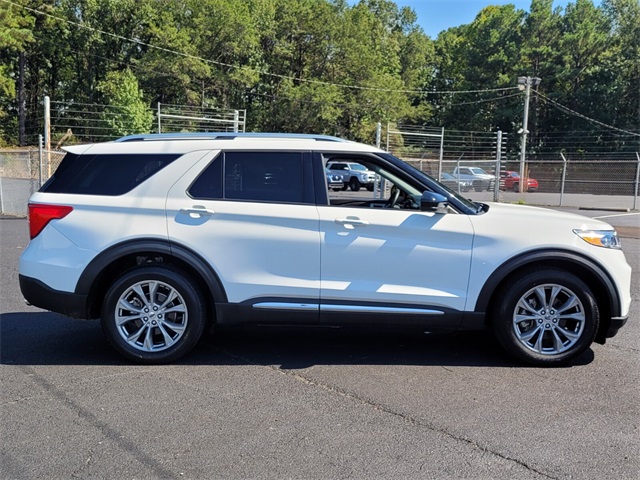 2022 Ford Explorer Limited photo 2