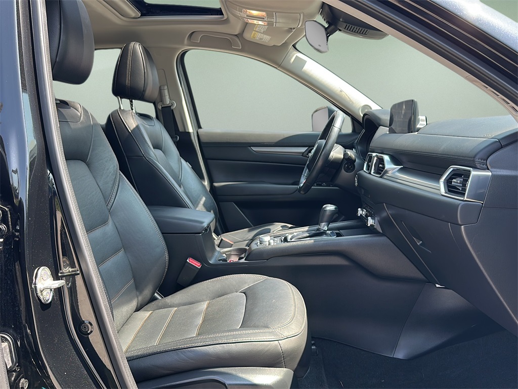 2022 Mazda CX-5 2.5 S Preferred photo 17