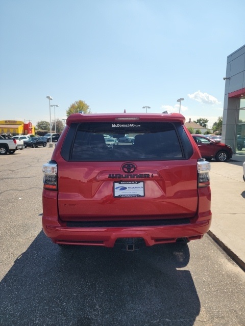2022 Toyota 4Runner TRD Sport photo 2