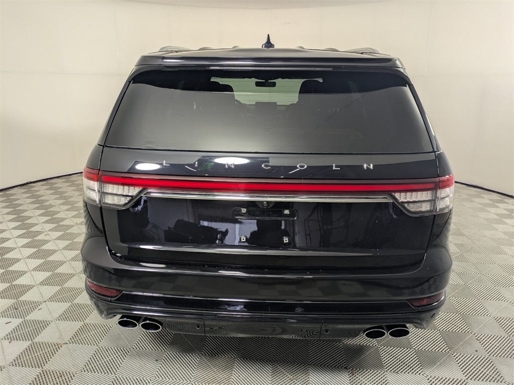 2021 Lincoln Aviator Grand Touring photo 5