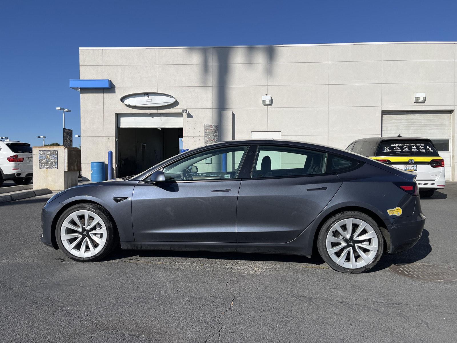Used 2022 Tesla Model 3 Long Range with VIN 5YJ3E1EB7NF144183 for sale in Moses Lake, WA