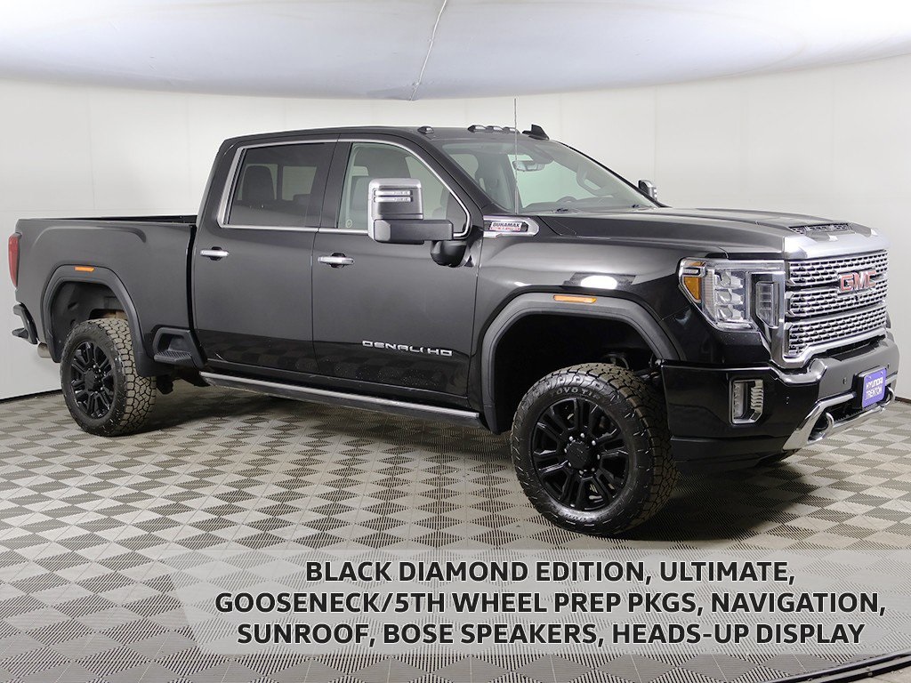 2022 GMC Sierra 2500HD Denali's photo