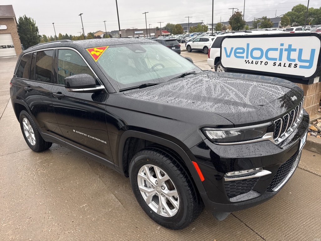 2023 Jeep Grand Cherokee Limited's photo