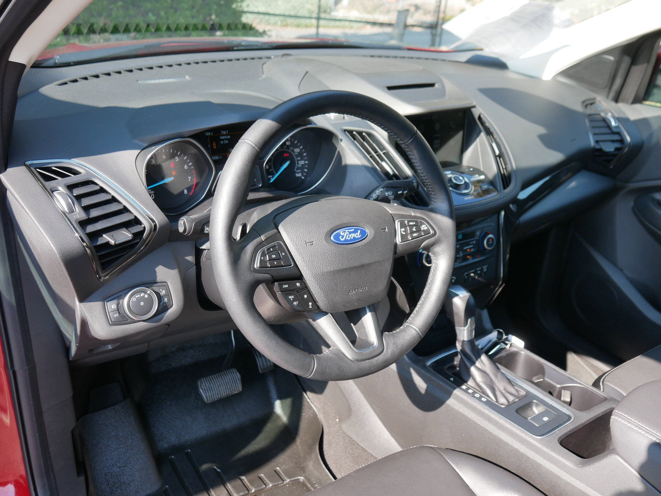 2018 Ford Escape Titanium photo 3