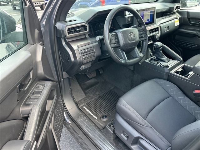 2025 Toyota Tacoma SR5 photo 6