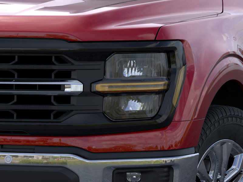 2025 Ford F-150 XLT photo 12