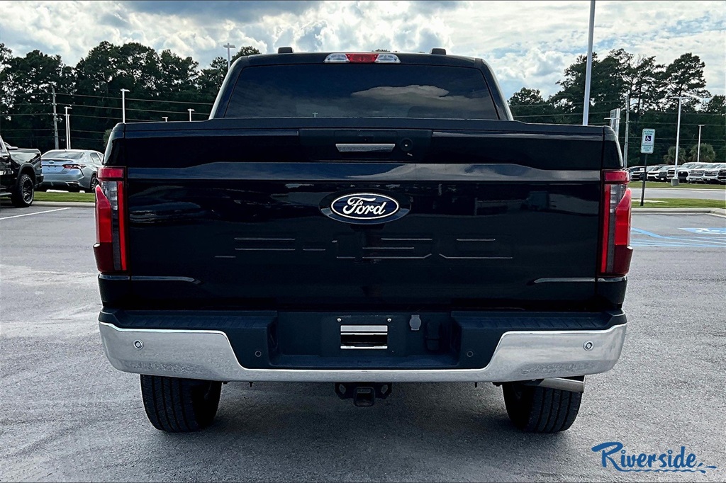2024 Ford F-150 XLT photo 5