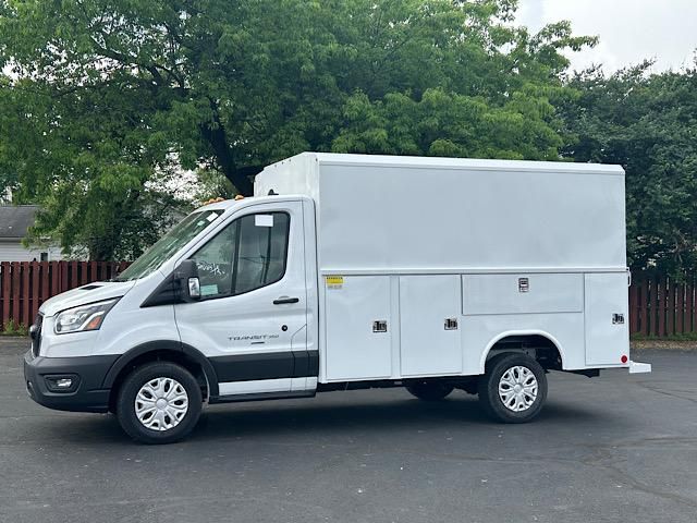 2024 Ford Transit photo 2
