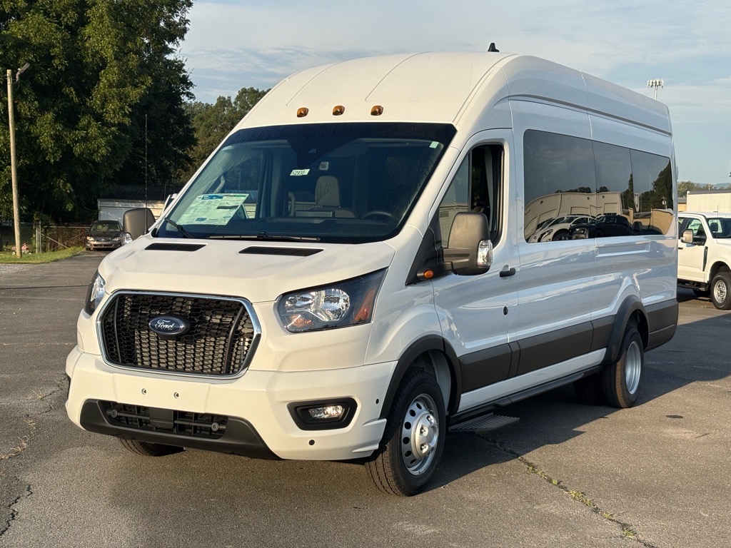 2025 Ford Transit Passenger Van XLT's photo