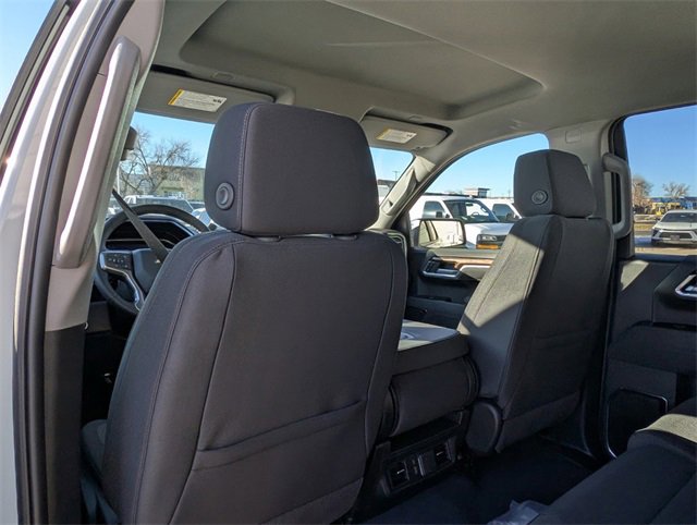 2025 Chevrolet Silverado 1500 LT photo 10
