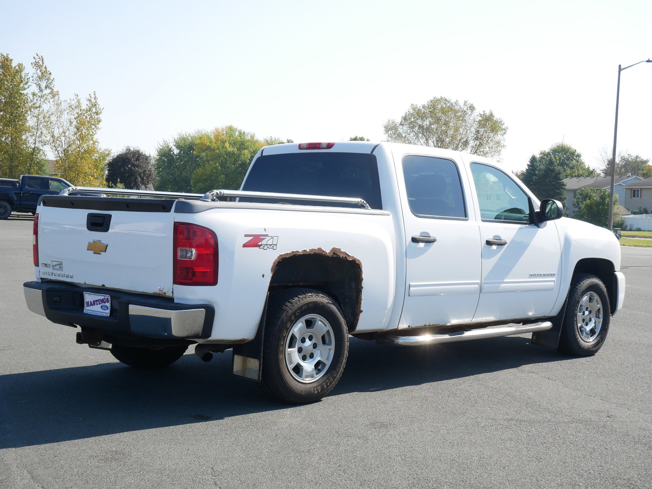 2011 Chevrolet Silverado 1500 LT photo 4