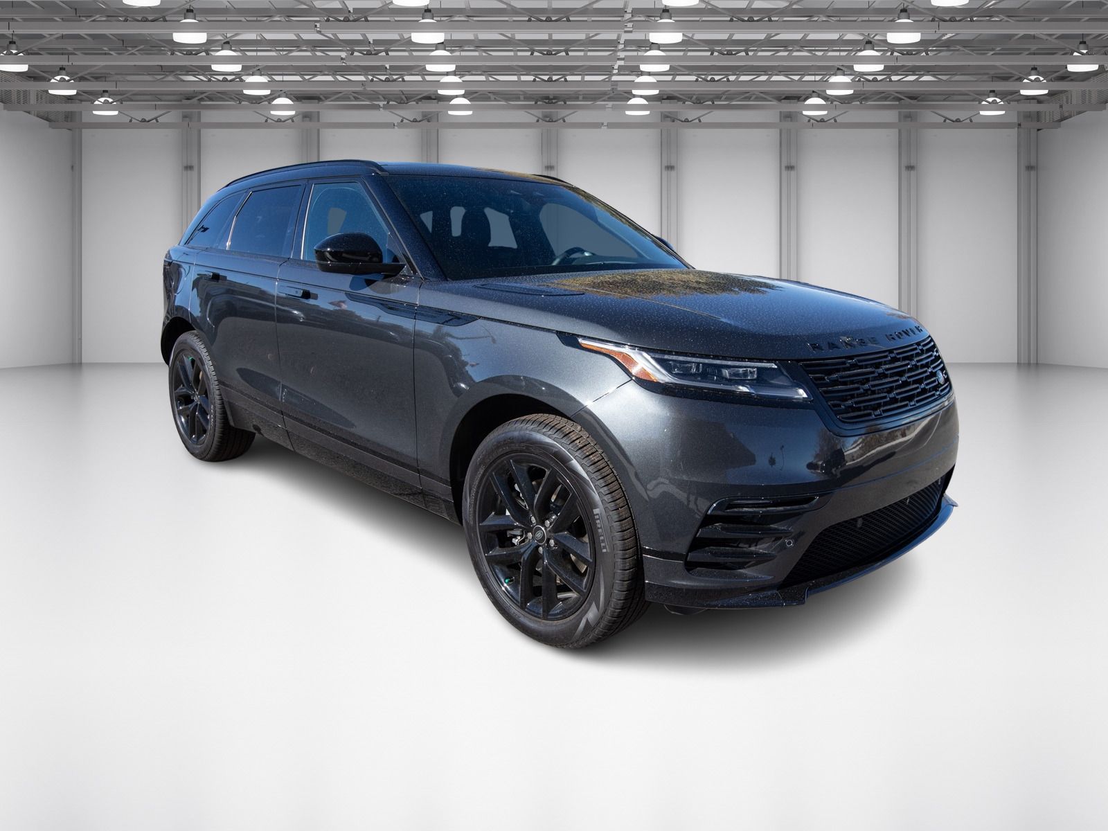 2025 Land Rover Range Rover Velar SE photo 3