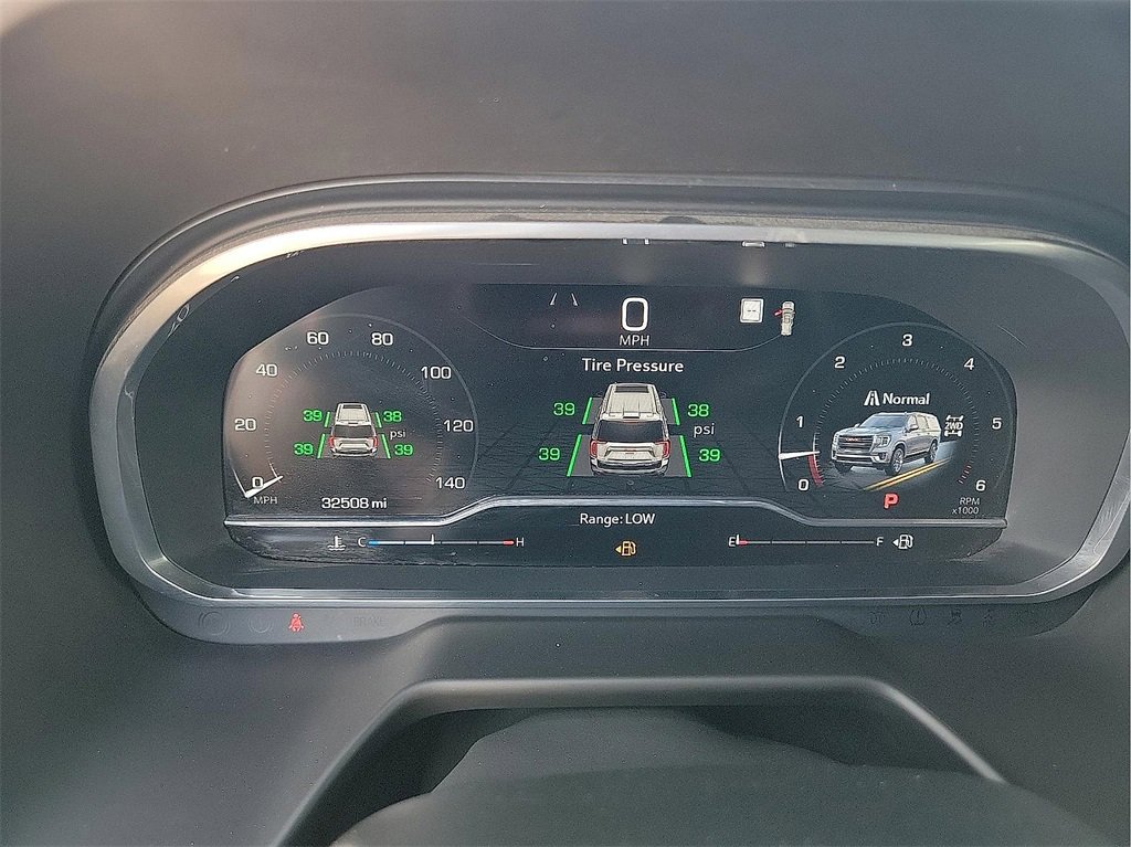 2023 Gmc Yukon XL AT4 photo 17