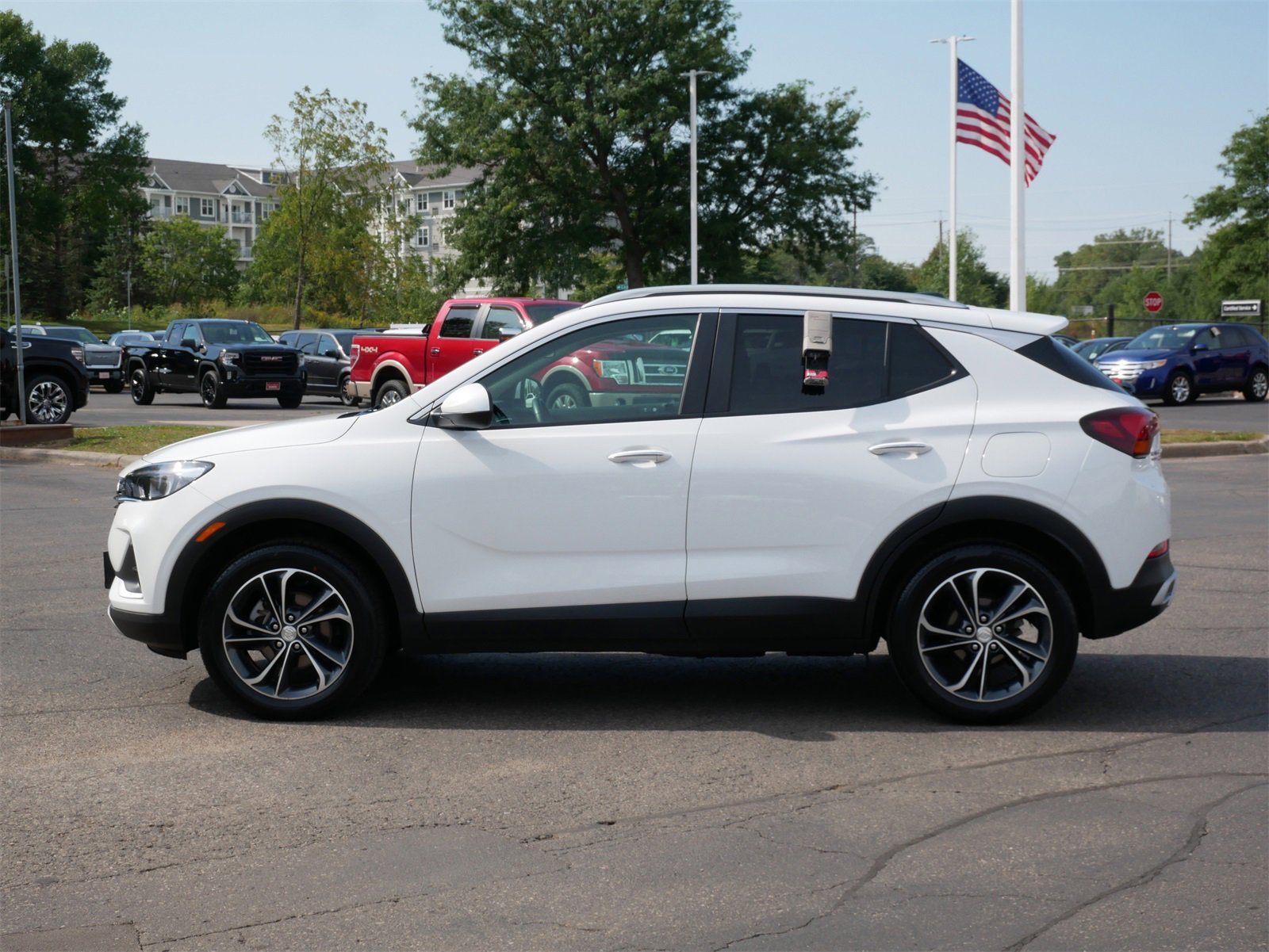Used 2022 Buick Encore GX Select with VIN KL4MMESL0NB142185 for sale in White Bear Lake, Minnesota