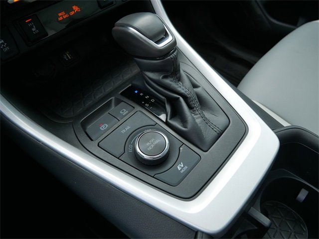 2023 Toyota RAV4 Hybrid XLE Premium photo 23