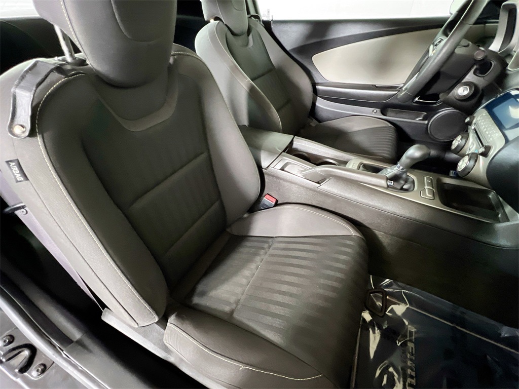 2014 Chevrolet Camaro 1LS photo 16