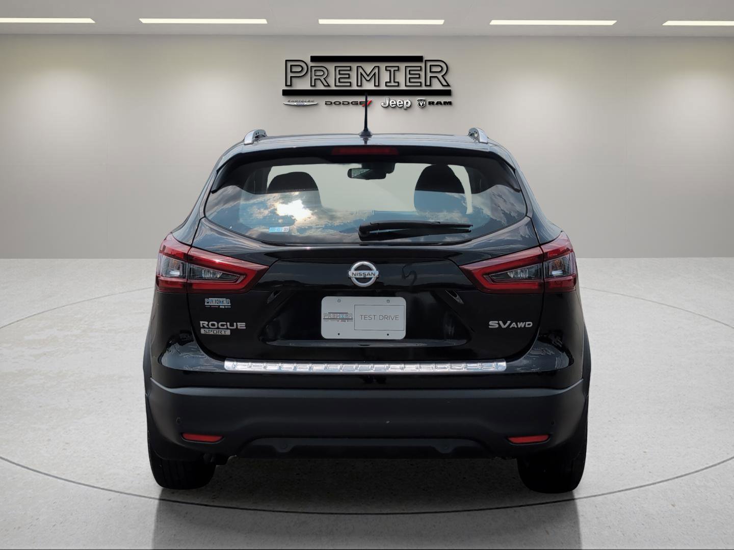 2022 Nissan Rogue Sport SV photo 6