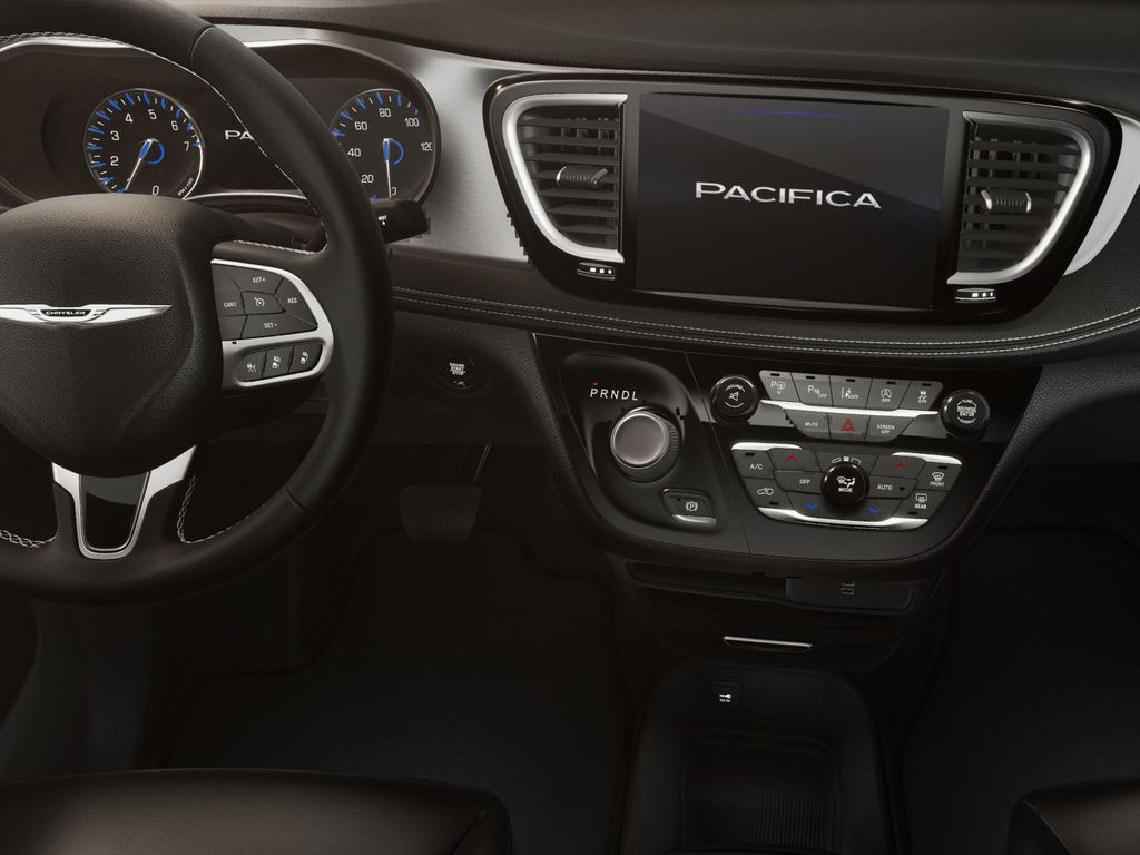 2026 Chrysler Pacifica photo 23