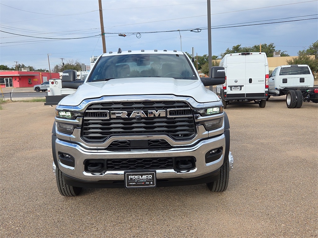 2026 Ram 5500 Tradesman photo 2