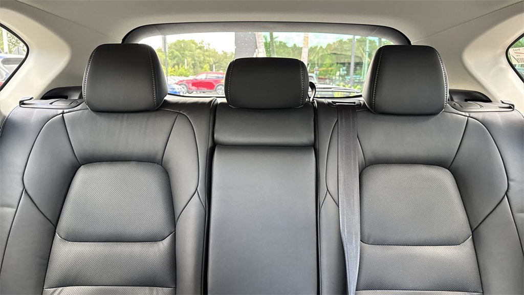 2025 Mazda CX-5 2.5 Select photo 18