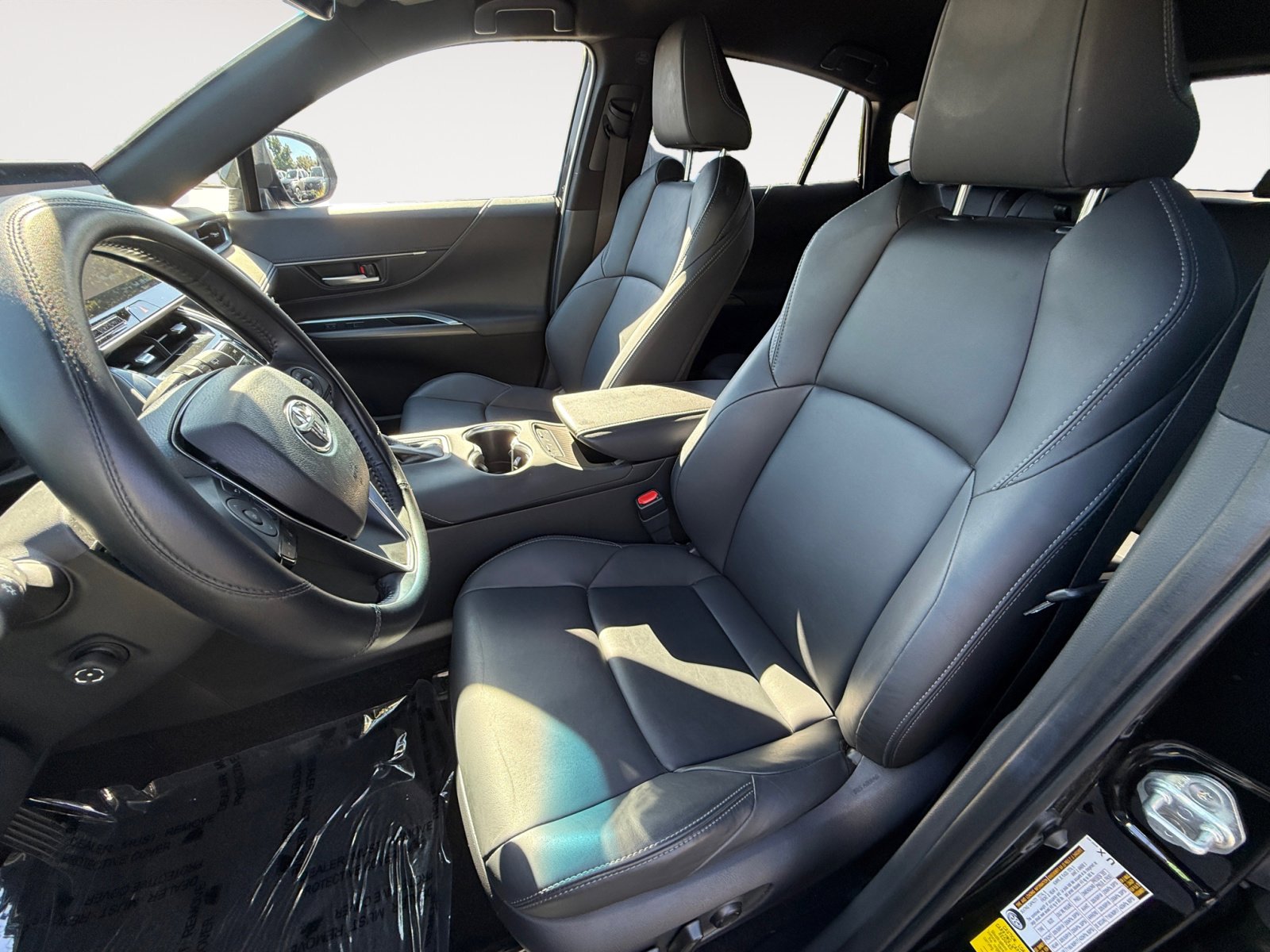 2024 Toyota Venza photo 10