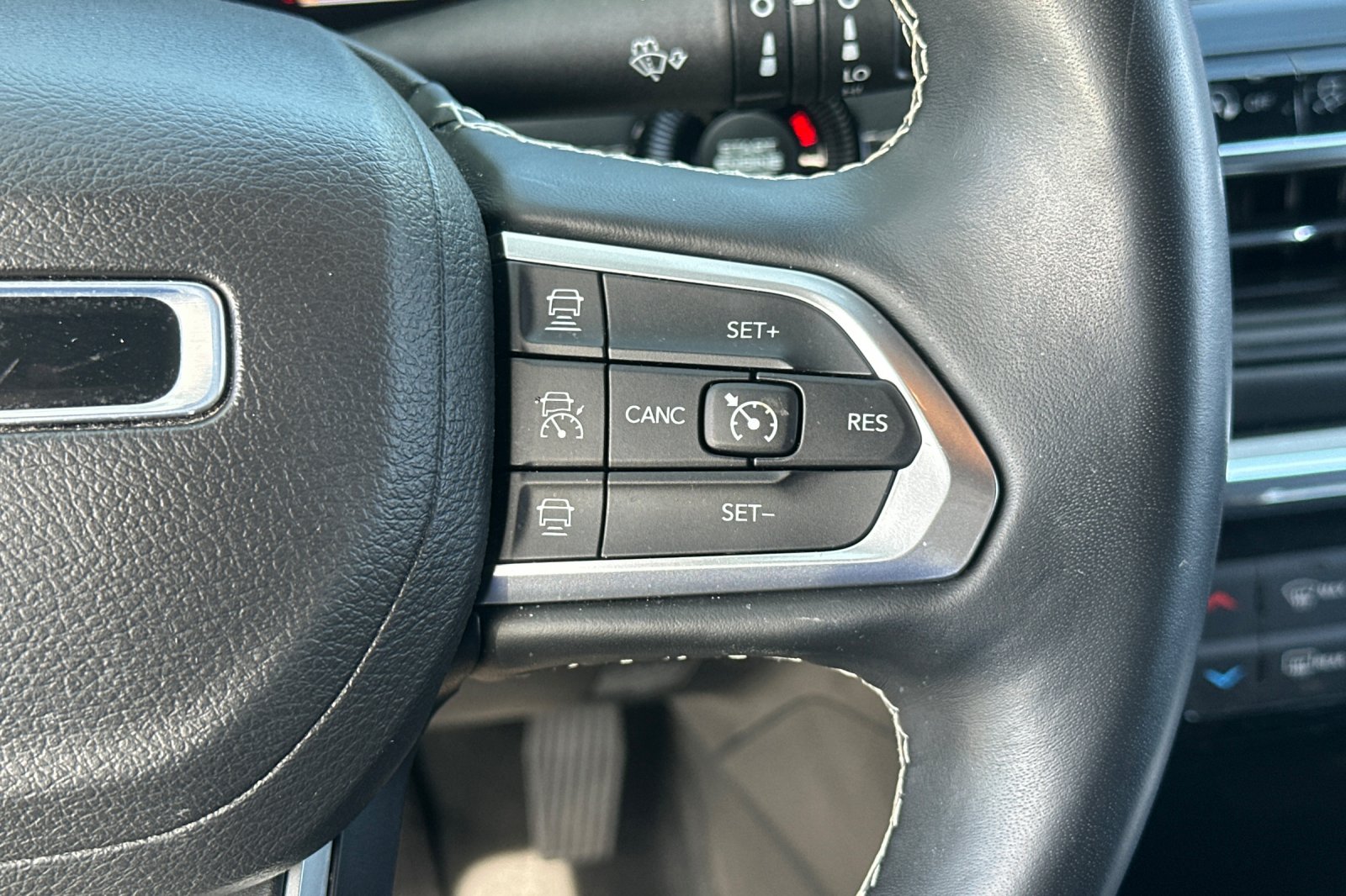 2022 Jeep Compass High Altitude photo 30