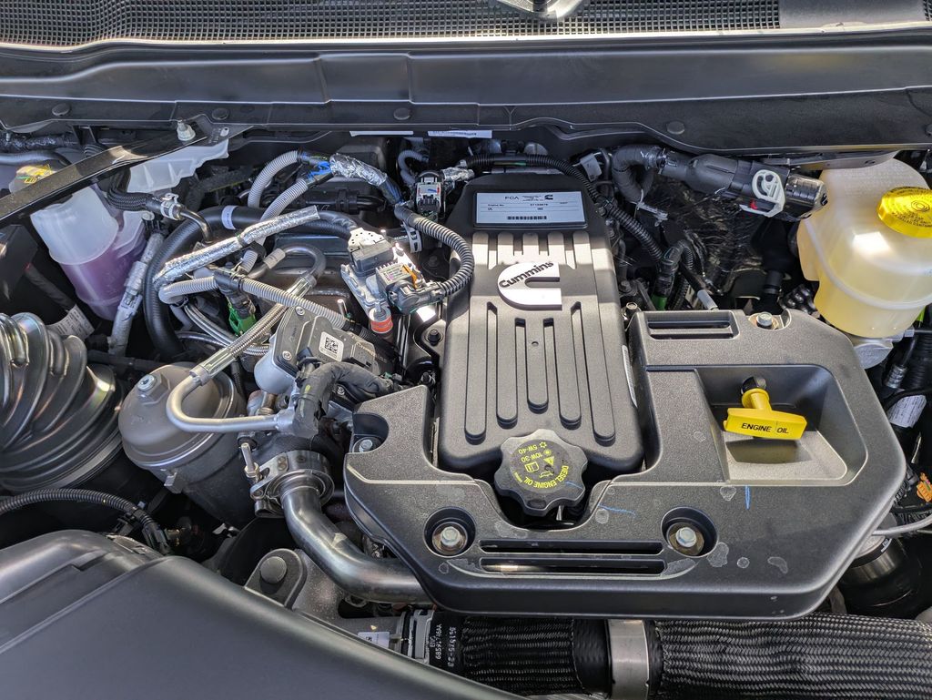 2025 Ram 2500 Big Horn photo 10