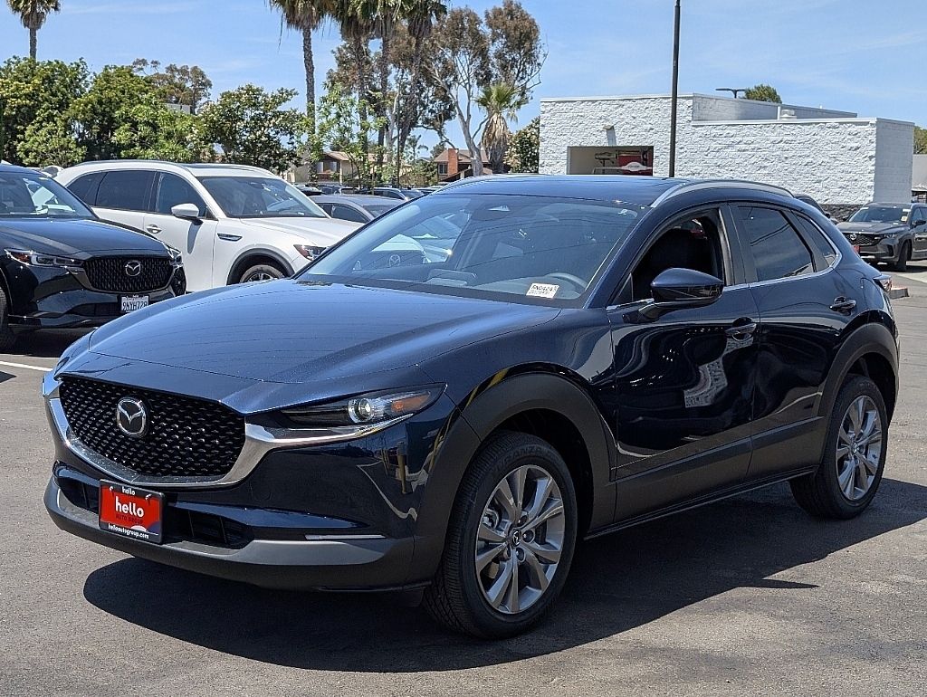 2025 Mazda CX-30 2.5 S Preferred photo 3
