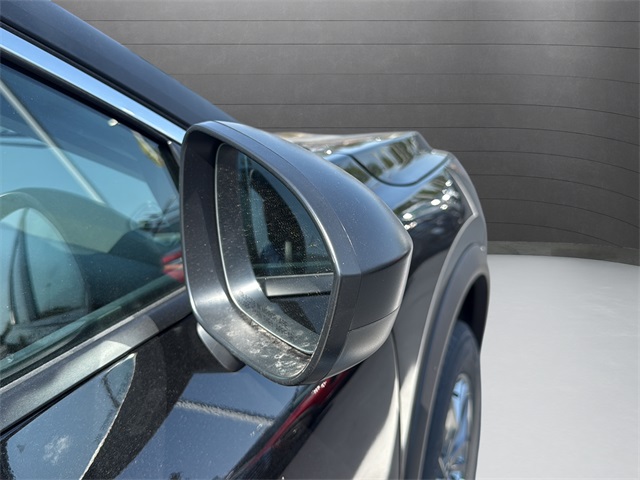 2026 Nissan Rogue S photo 9