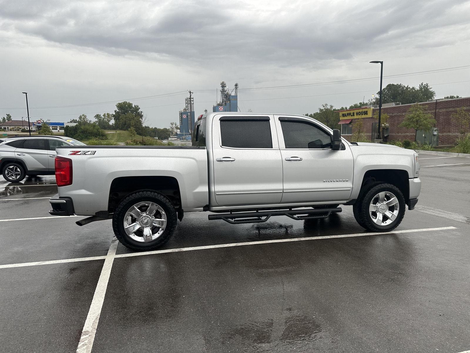 2018 Chevrolet Silverado 1500 LTZ photo 5