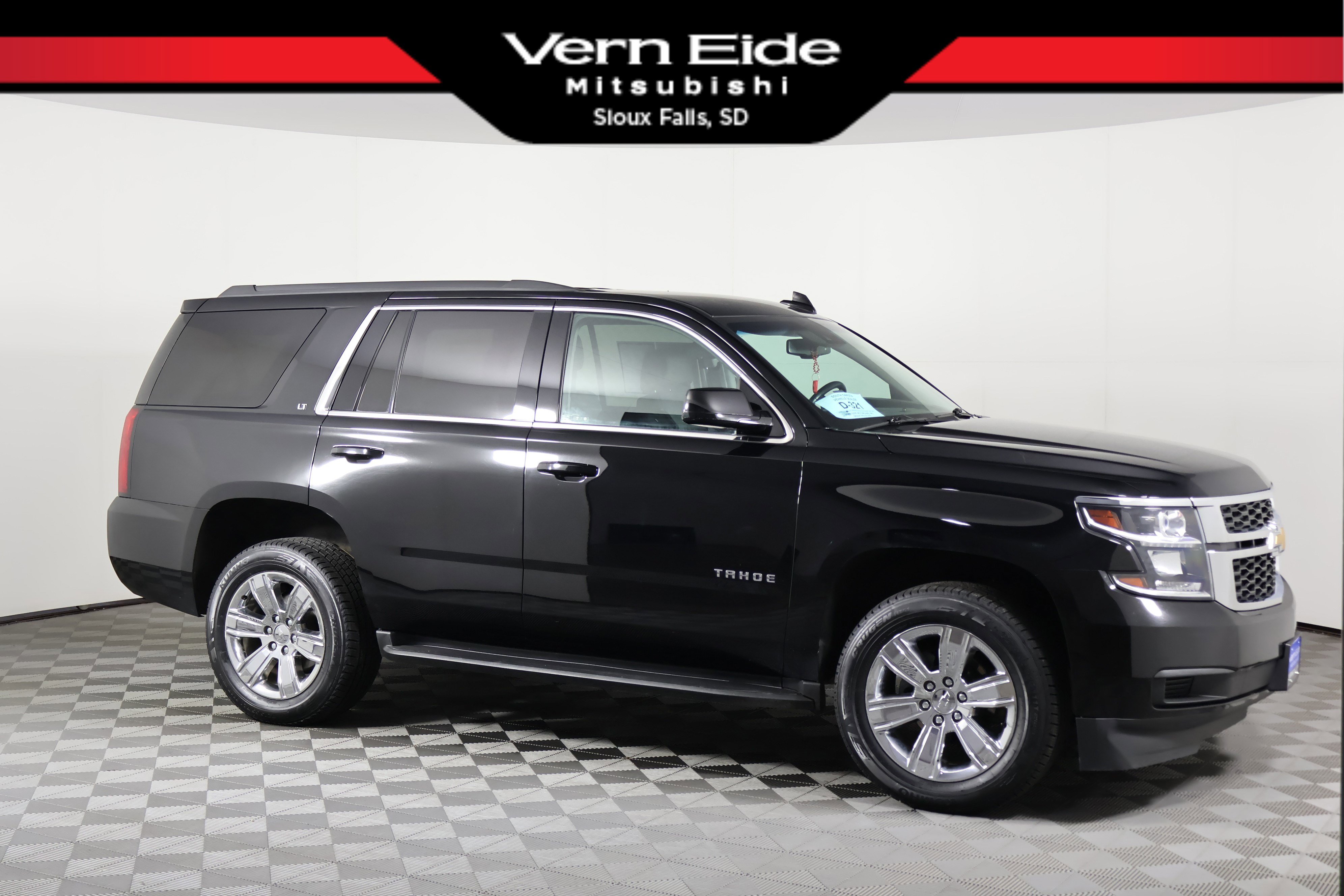 2019 Chevrolet Tahoe LT's photo