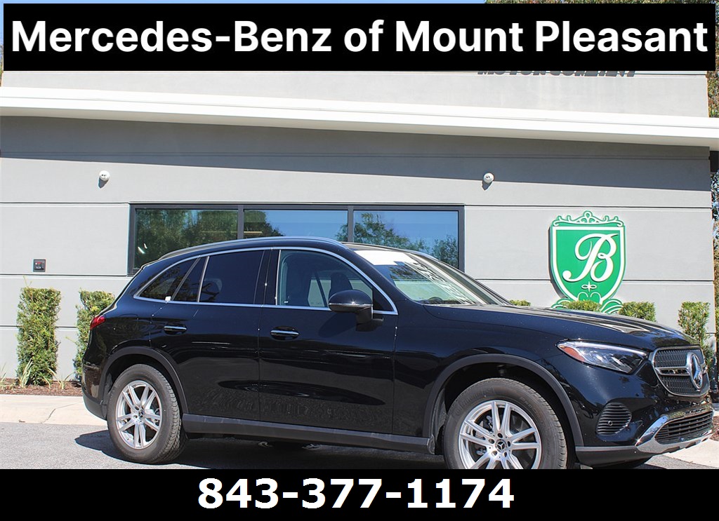 2025 Mercedes-Benz GLC Base's photo