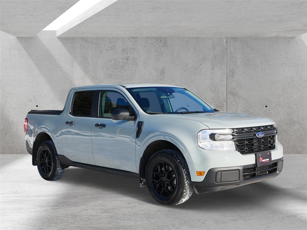 2024 Ford Maverick XL's photo