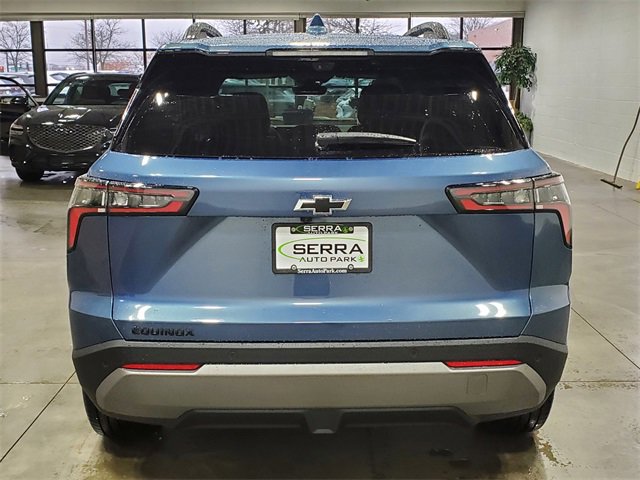 2026 Chevrolet Equinox LT photo 4