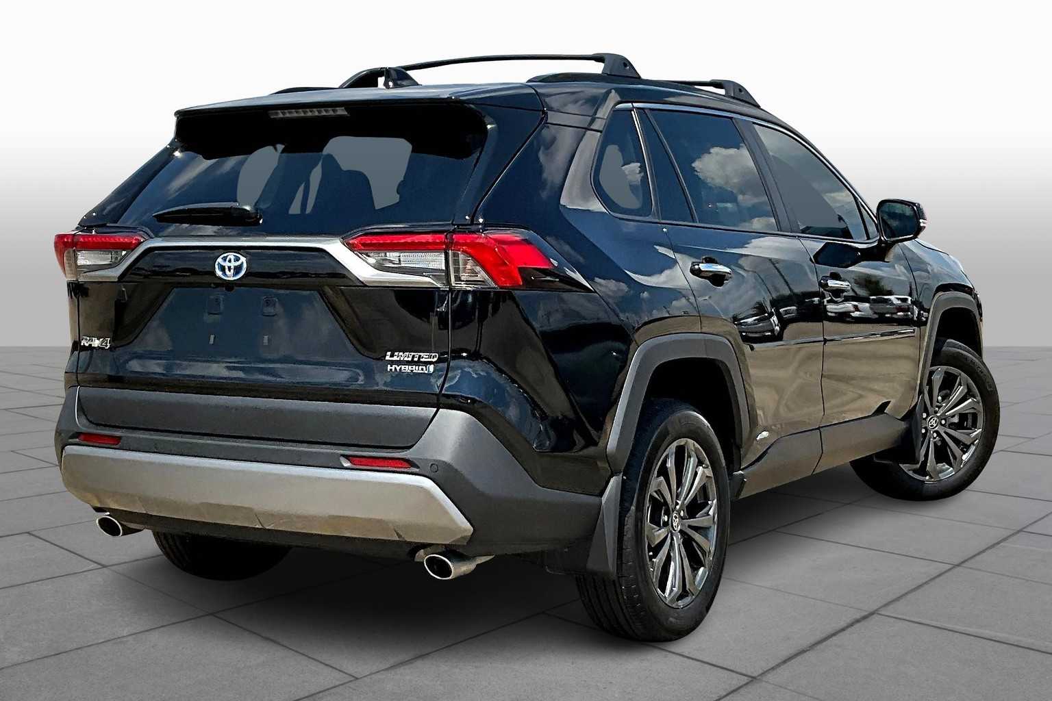 2024 Toyota RAV4 Hybrid Limited photo 12