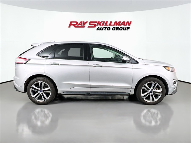 2015 Ford Edge Sport photo 8