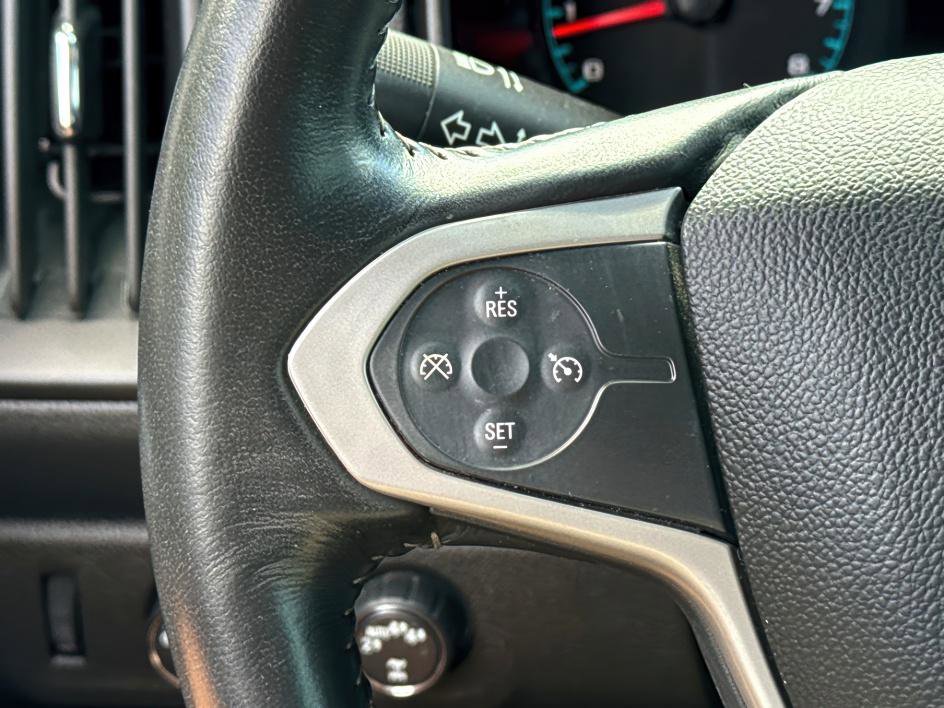2022 Chevrolet Colorado LT photo 20