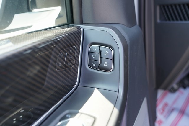 2025 FORD F-150 - Image 35