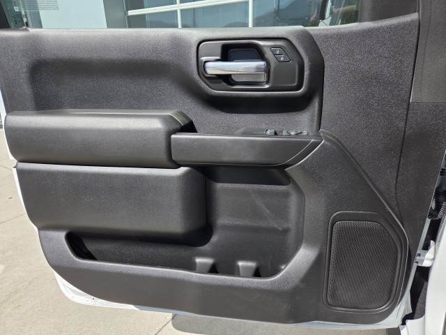 2024 Chevrolet Silverado 1500 photo 12